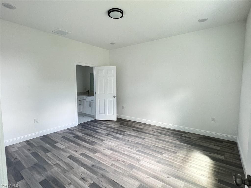 4309 8th St SW, Lehigh Acres, FL 33976-9