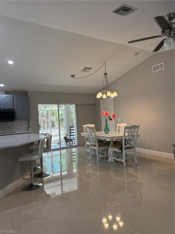 420 20th Ave NW, Naples, FL 34120-10