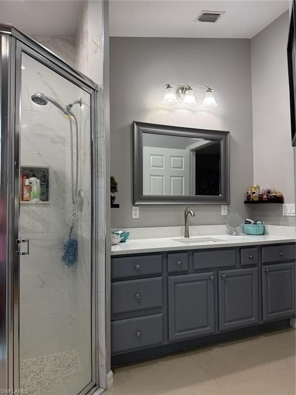 420 20th Ave NW, Naples, FL 34120-13