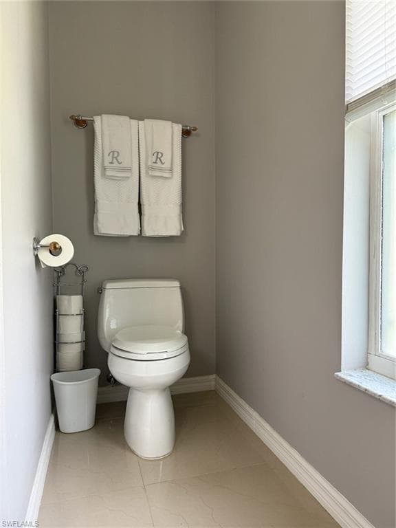 420 20th Ave NW, Naples, FL 34120-14