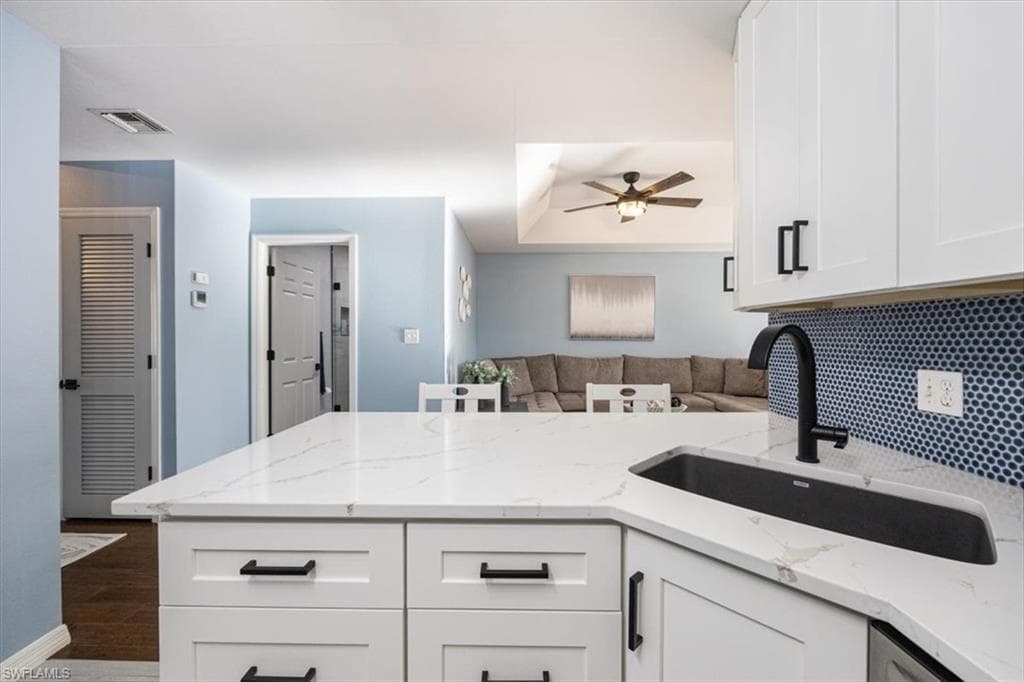 809 Augusta Blvd 809-3, Naples, FL 34113-5