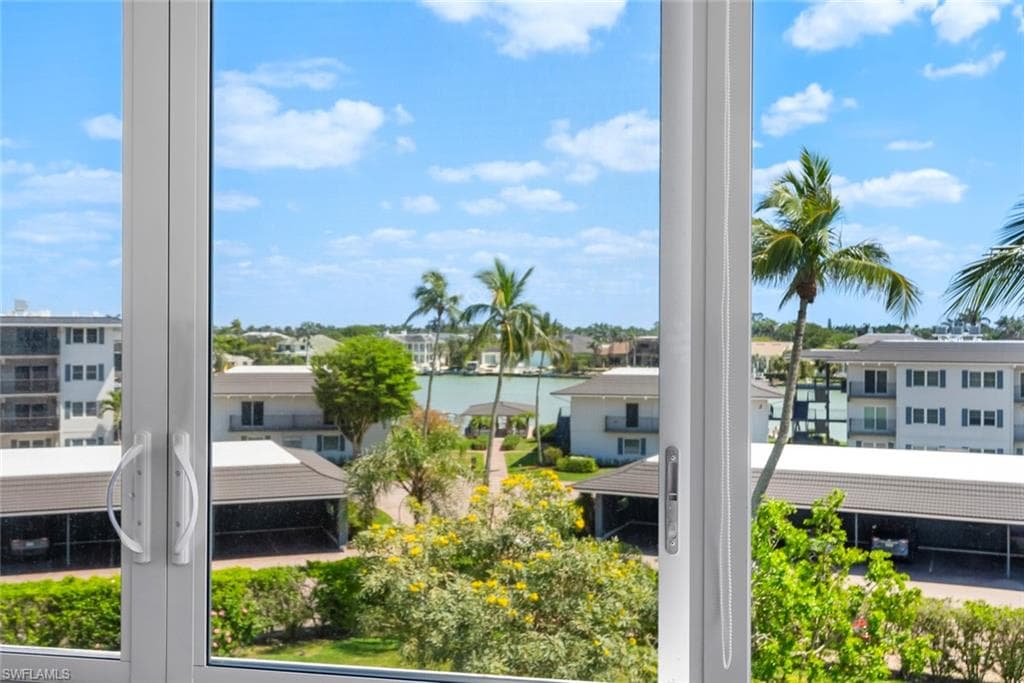 3410 Gulf Shore Blvd N 403, Naples, FL 34103-31