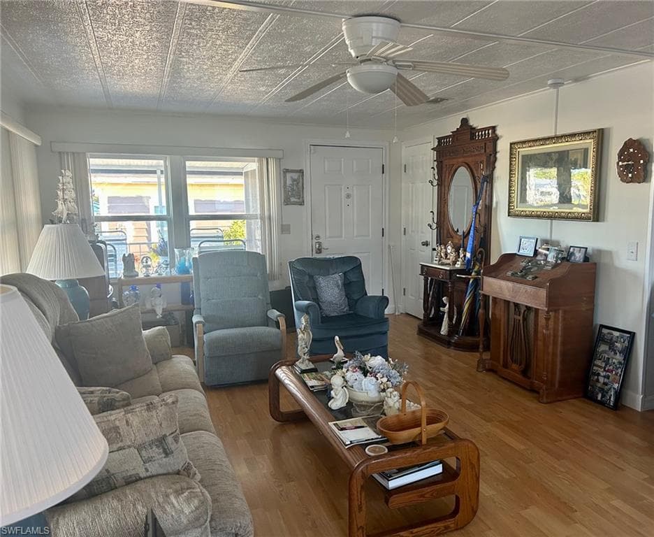 172 Palm Harbor, North Port, FL 34287-10