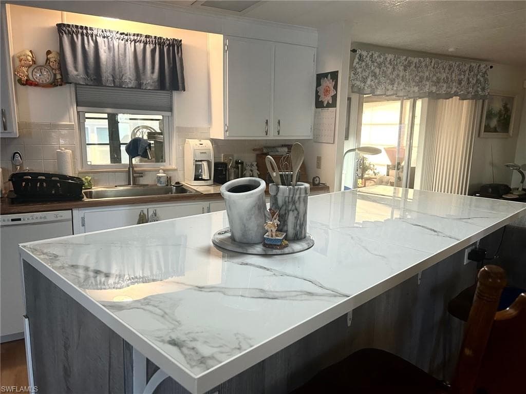 172 Palm Harbor, North Port, FL 34287-34