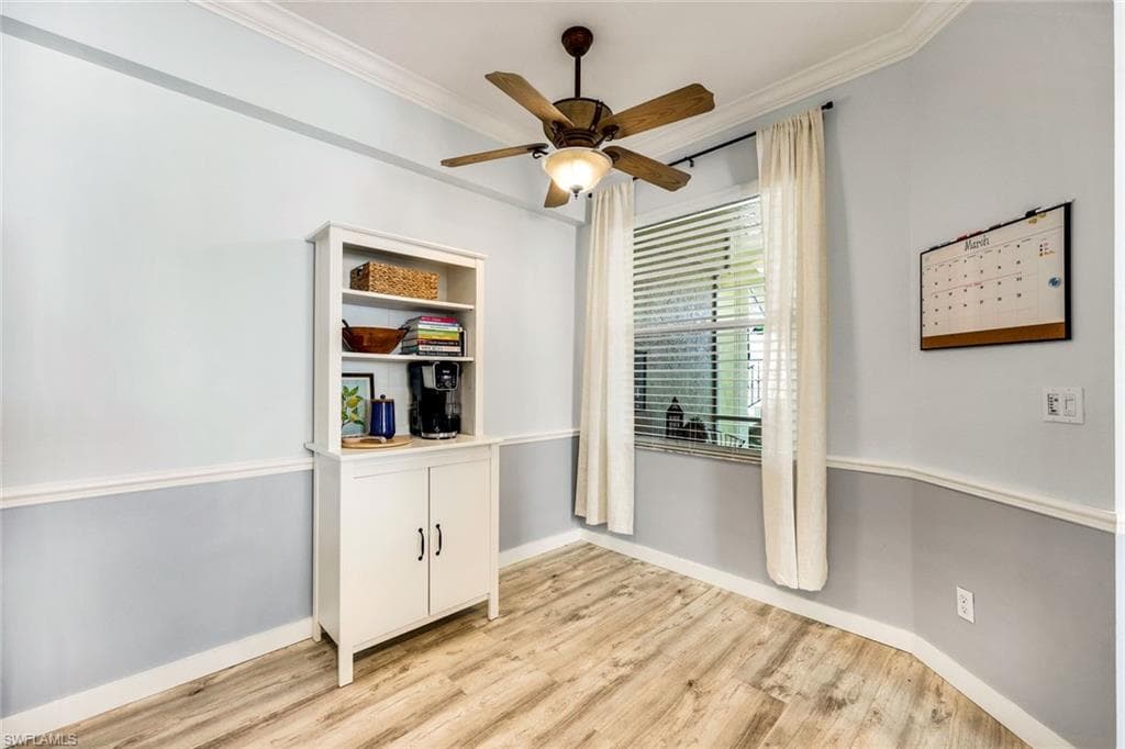 1326 Mainsail Dr 1115, Naples, FL 34114-13