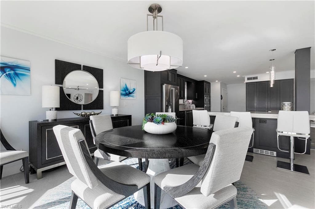 845 Collier Ct 205, Marco Island, FL 34145-15