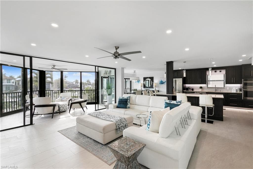 845 Collier Ct 205, Marco Island, FL 34145-5