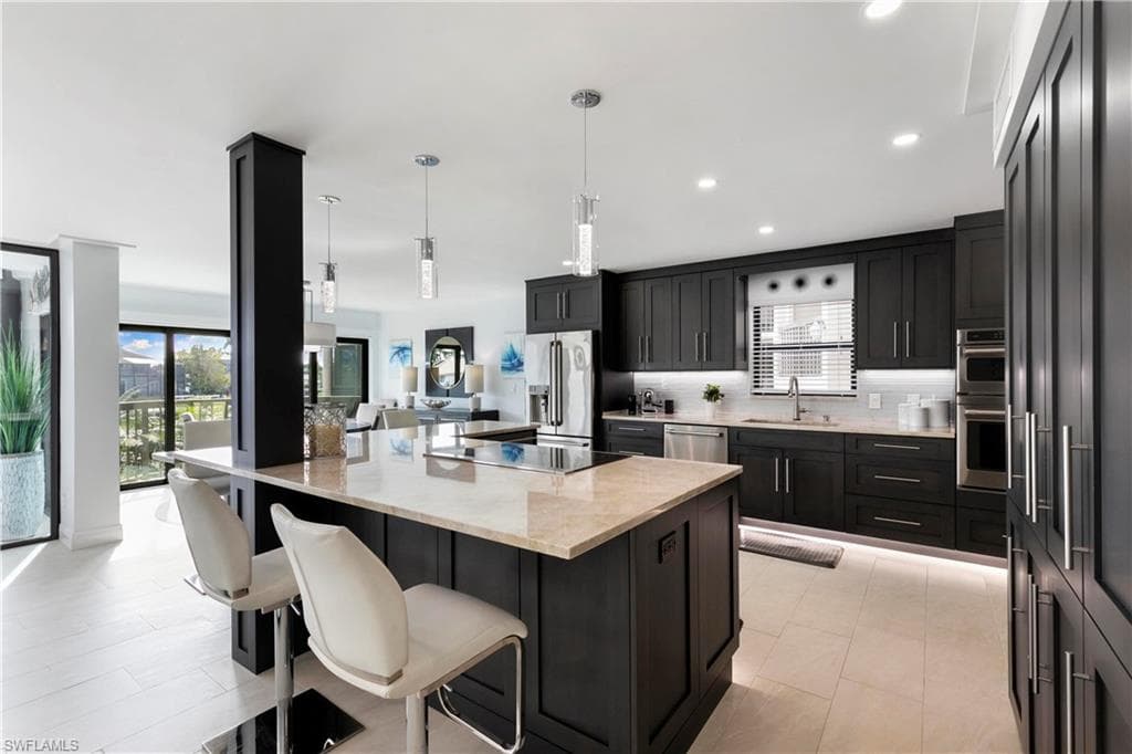 845 Collier Ct 205, Marco Island, FL 34145-8