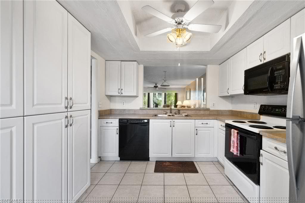 600 Misty Pines Cir F102, Naples, FL 34105-10
