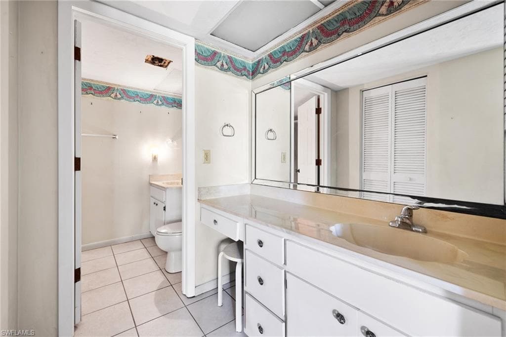 600 Misty Pines Cir F102, Naples, FL 34105-21