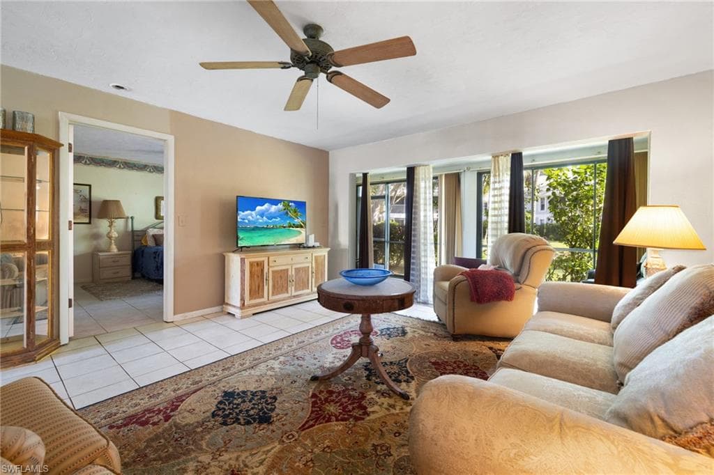600 Misty Pines Cir F102, Naples, FL 34105-8