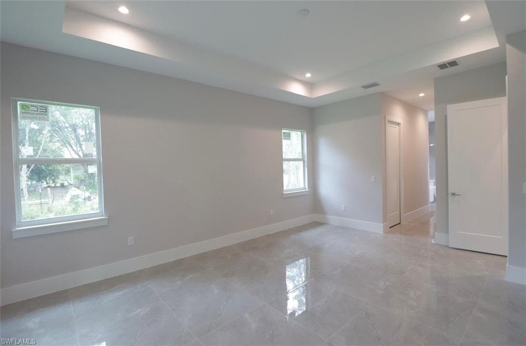 2461 Golden Gate Blvd E, Naples, FL 34120-20
