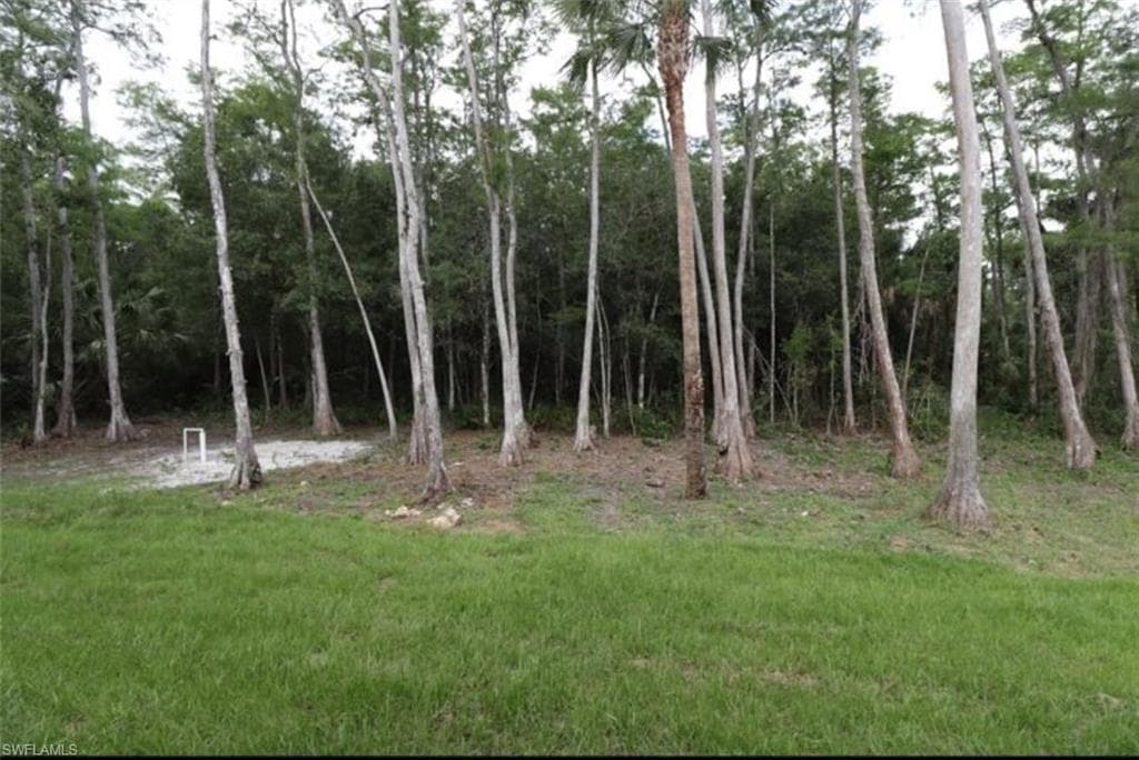 2461 Golden Gate Blvd E, Naples, FL 34120-40