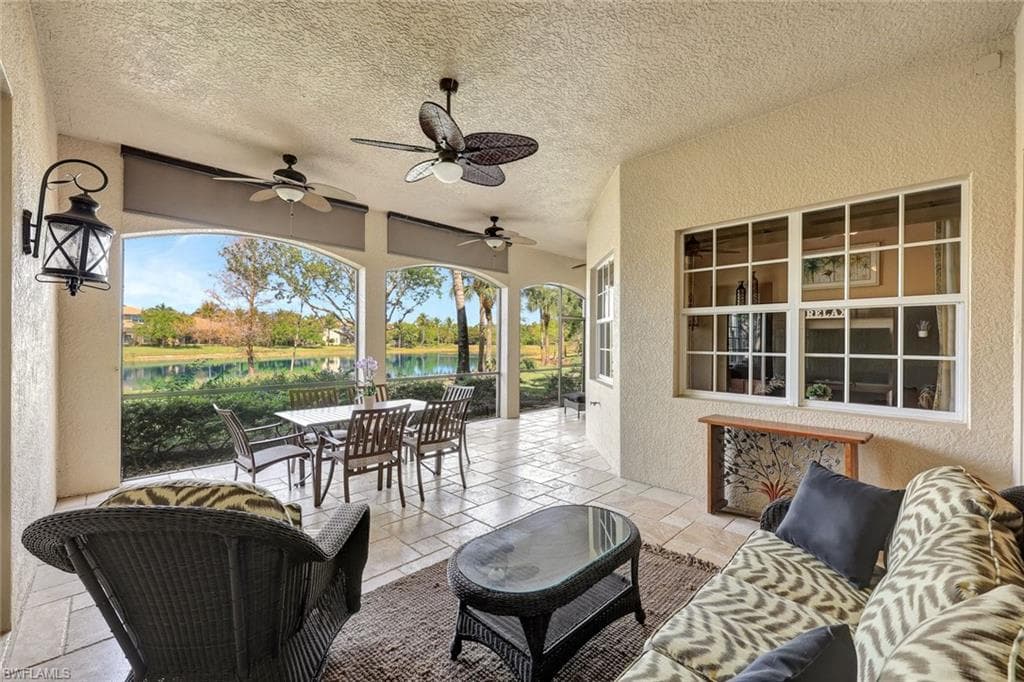 9293 Menaggio Ct 102, Naples, FL 34114-27