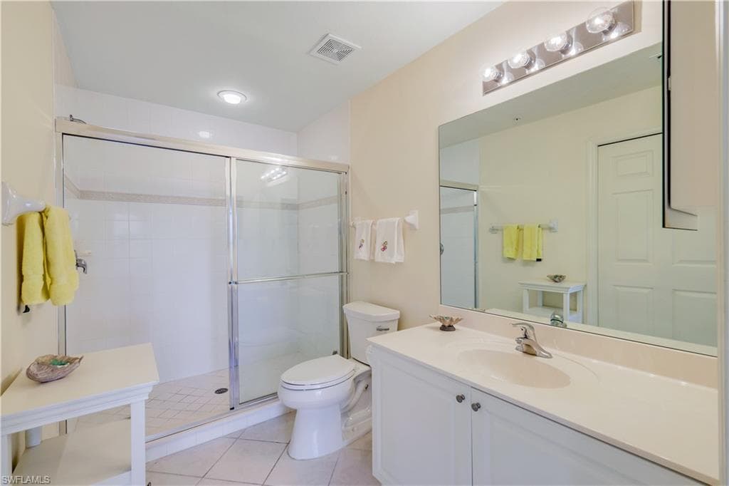 4430 Botanical Place Cir 305, Naples, FL 34112-15