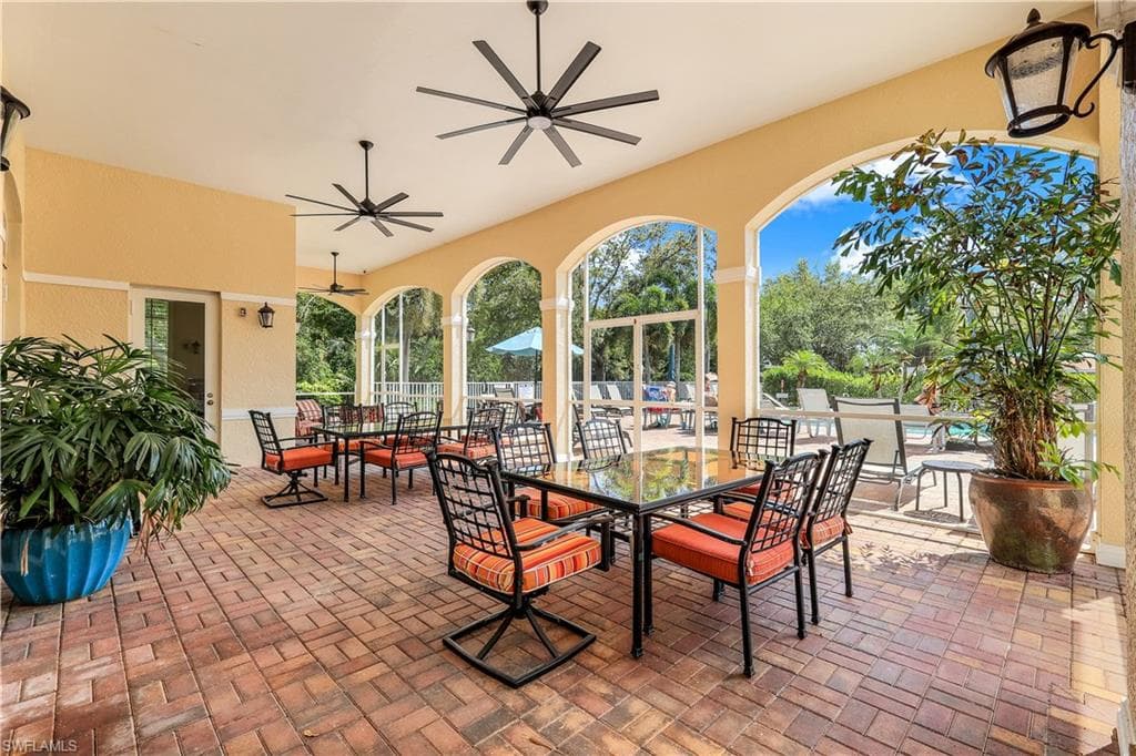4430 Botanical Place Cir 305, Naples, FL 34112-20