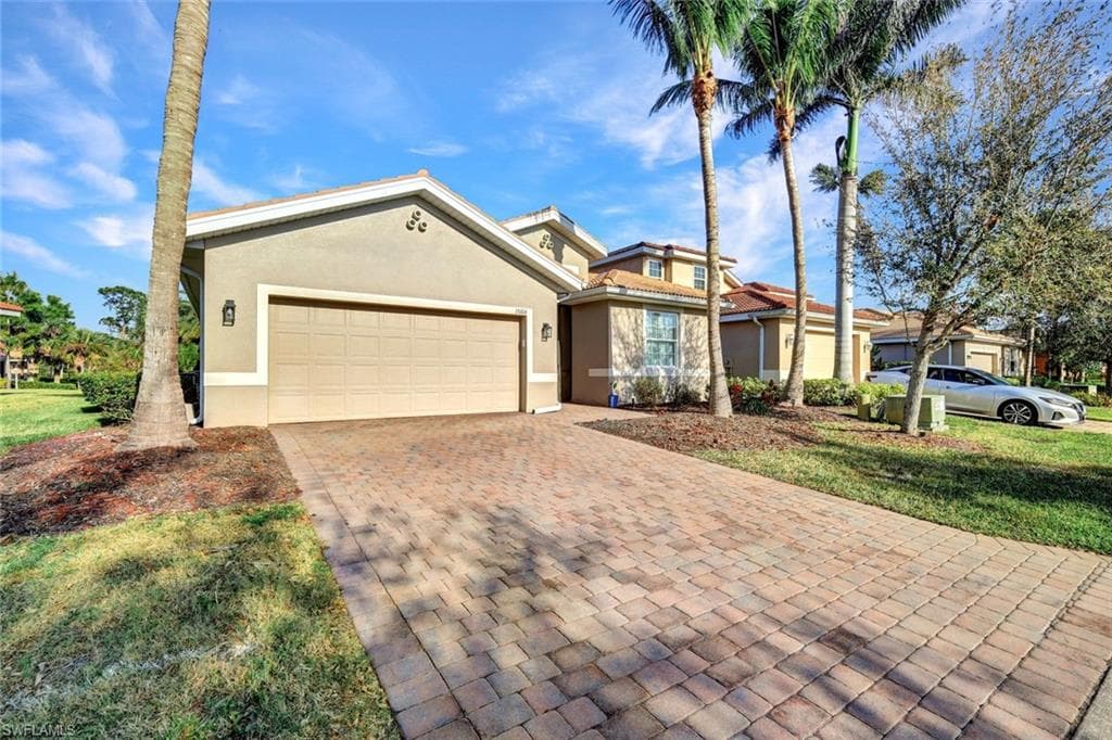 13104 Silver Thorn Loop, North Fort Myers, FL 33903-4