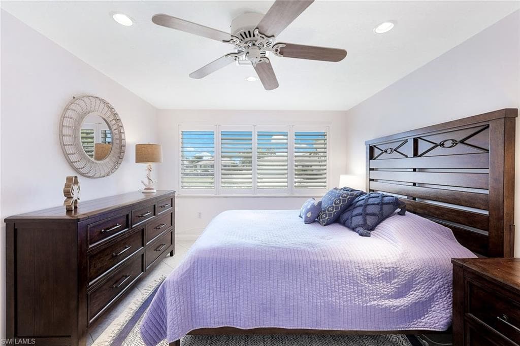 1709 Wavecrest Ct, Marco Island, FL 34145-27