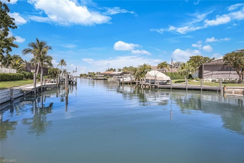 1709 Wavecrest Ct, Marco Island, FL 34145-34