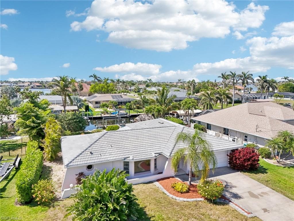 5208 3rd Ave, Cape Coral, FL 33914-2