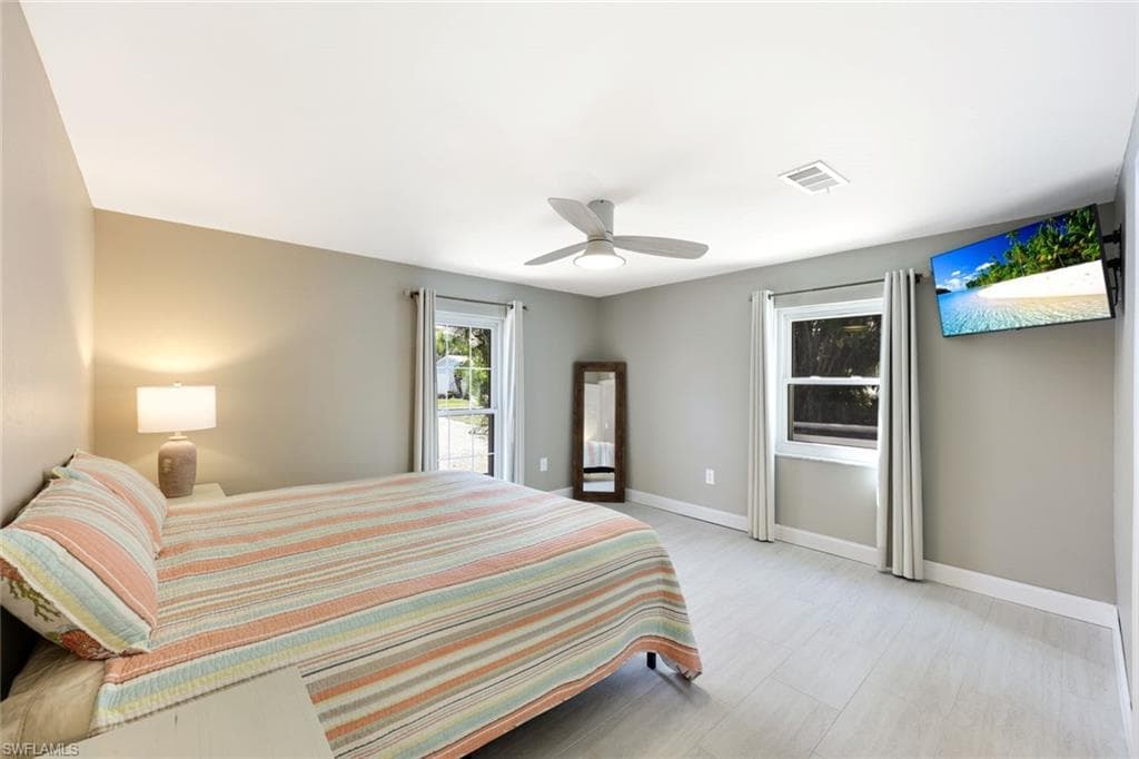 27269 Gasparilla Dr, Bonita Springs, FL 34135-9