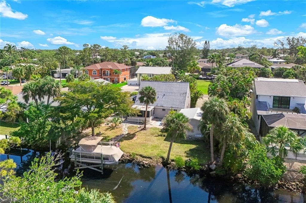 27269 Gasparilla Dr, Bonita Springs, FL 34135-28