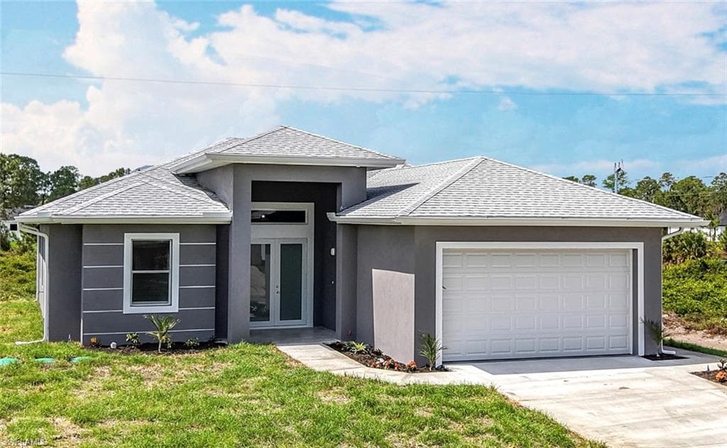 650 Kraft St, Lehigh Acres, FL 33974-1