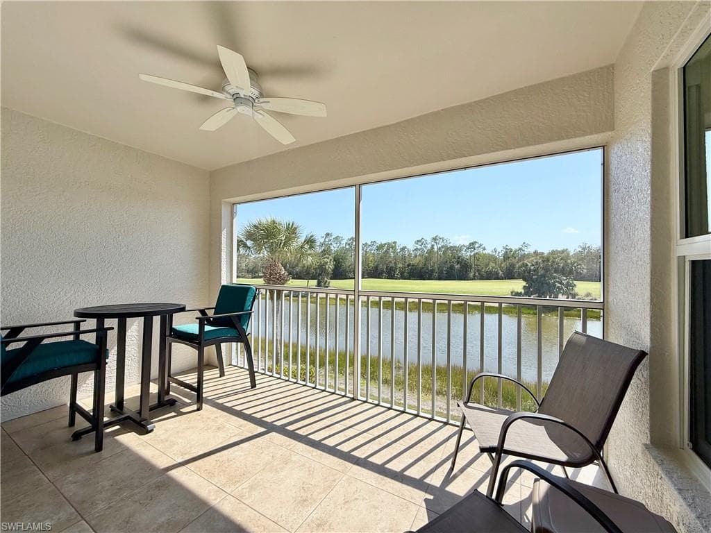 8520 Naples Heritage Dr 923, Naples, FL 34112-23