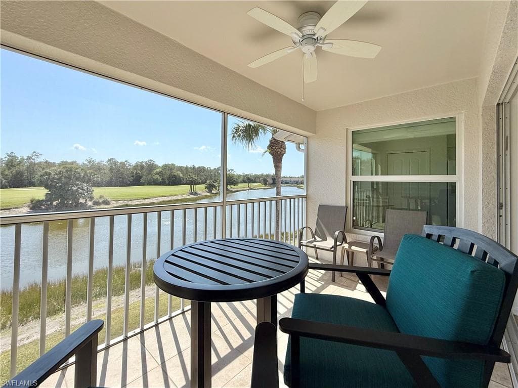 8520 Naples Heritage Dr 923, Naples, FL 34112-24