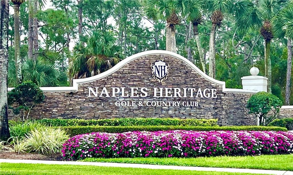 8520 Naples Heritage Dr 923, Naples, FL 34112-26