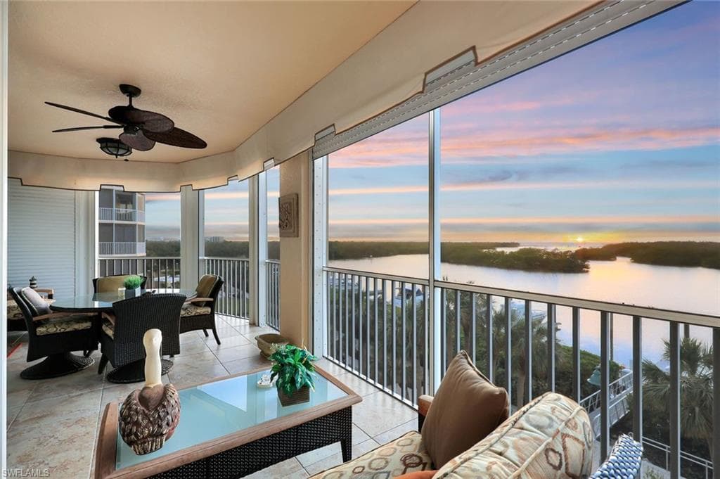 435 Dockside Dr A401, Naples, FL 34110-39