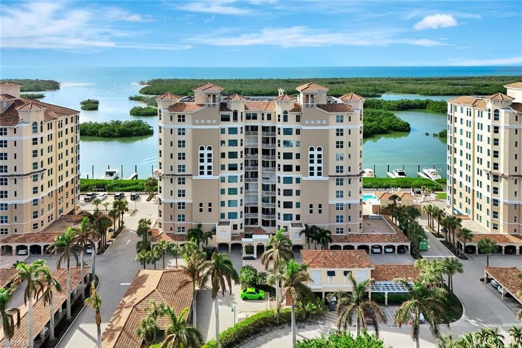 435 Dockside Dr A401, Naples, FL 34110-44