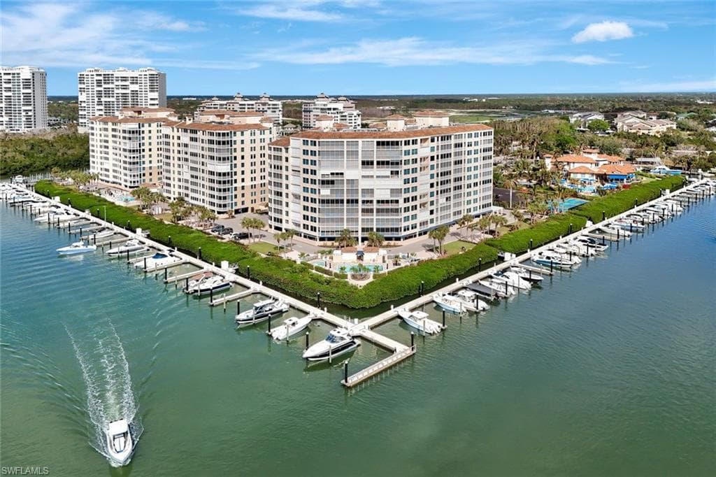 435 Dockside Dr A401, Naples, FL 34110-50