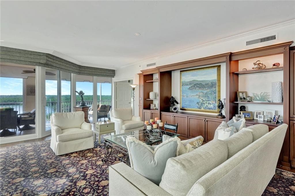 435 Dockside Dr A401, Naples, FL 34110-8