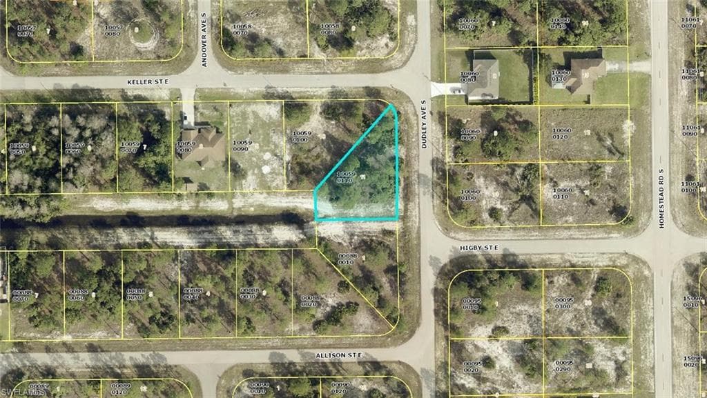 820 Dudley Ave S, Lehigh Acres, FL 33974-3