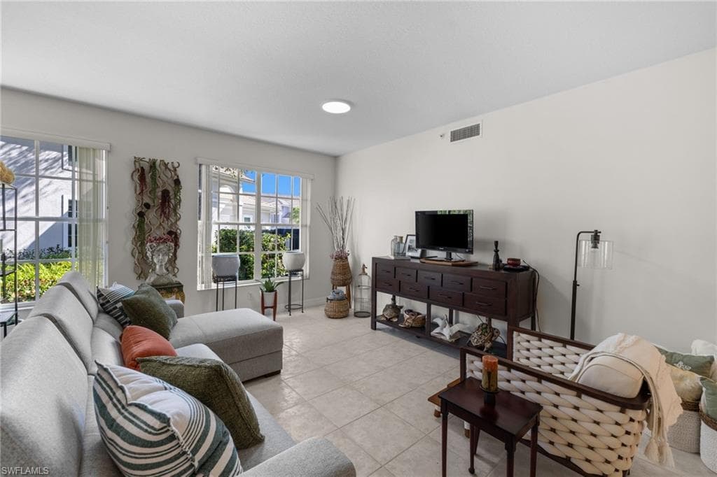 24370 Sandpiper Isle Way 105, Bonita Springs, FL 34134-18