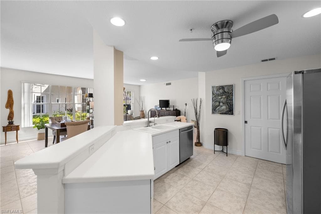 24370 Sandpiper Isle Way 105, Bonita Springs, FL 34134-7