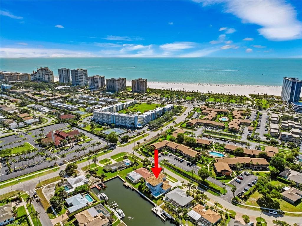 31 Manor Ter, Marco Island, FL 34145-34