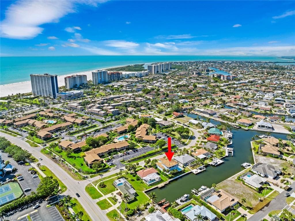 31 Manor Ter, Marco Island, FL 34145-37