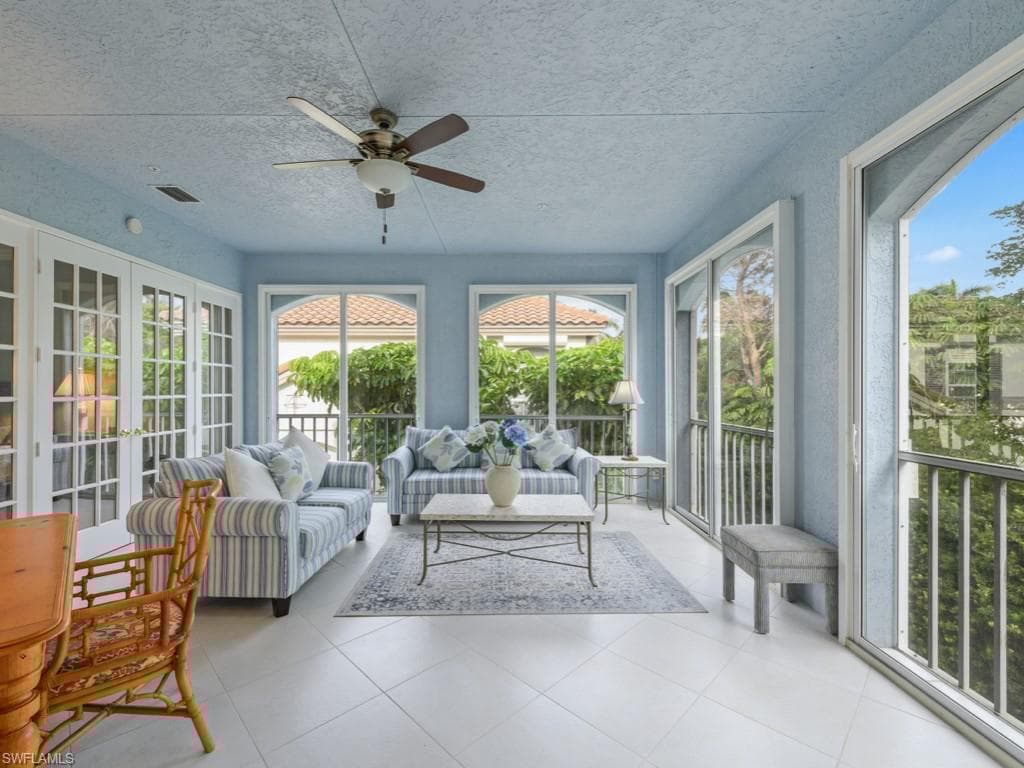 265 Colonade Cir, Naples, FL 34103-10