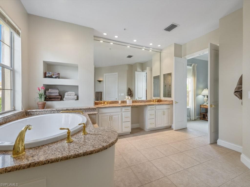 265 Colonade Cir, Naples, FL 34103-21