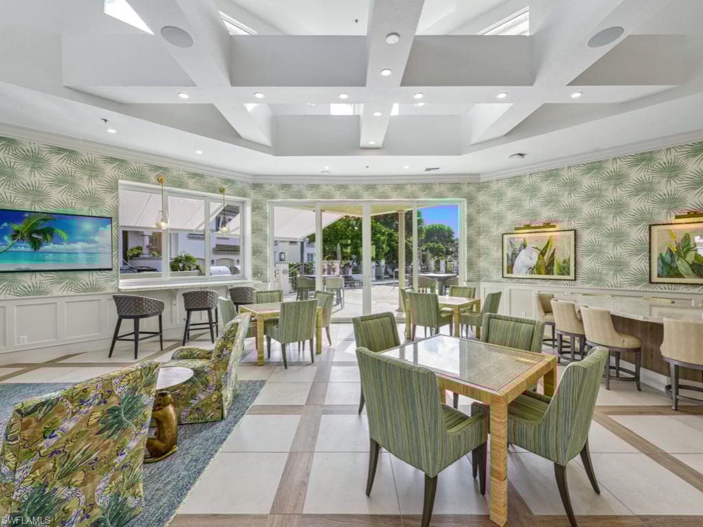 265 Colonade Cir, Naples, FL 34103-24