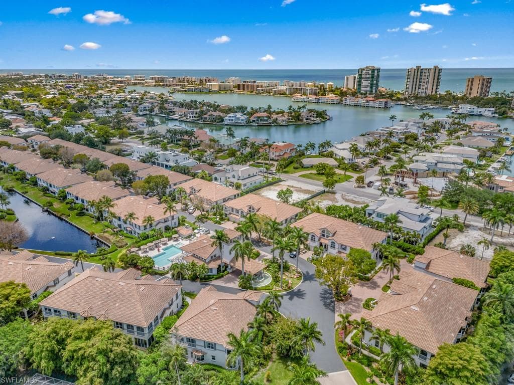 265 Colonade Cir, Naples, FL 34103-34