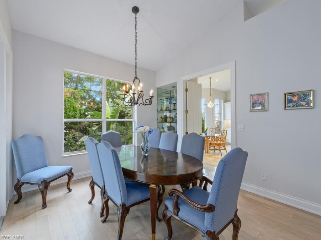 265 Colonade Cir, Naples, FL 34103-5