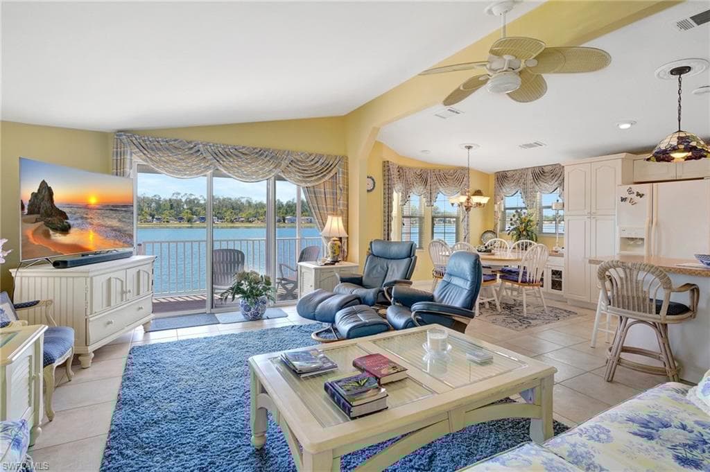 2116 Crystal Lake Dr, Naples, FL 34120-6