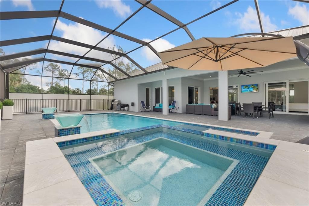431 16th Ave NE, Naples, FL 34120-45