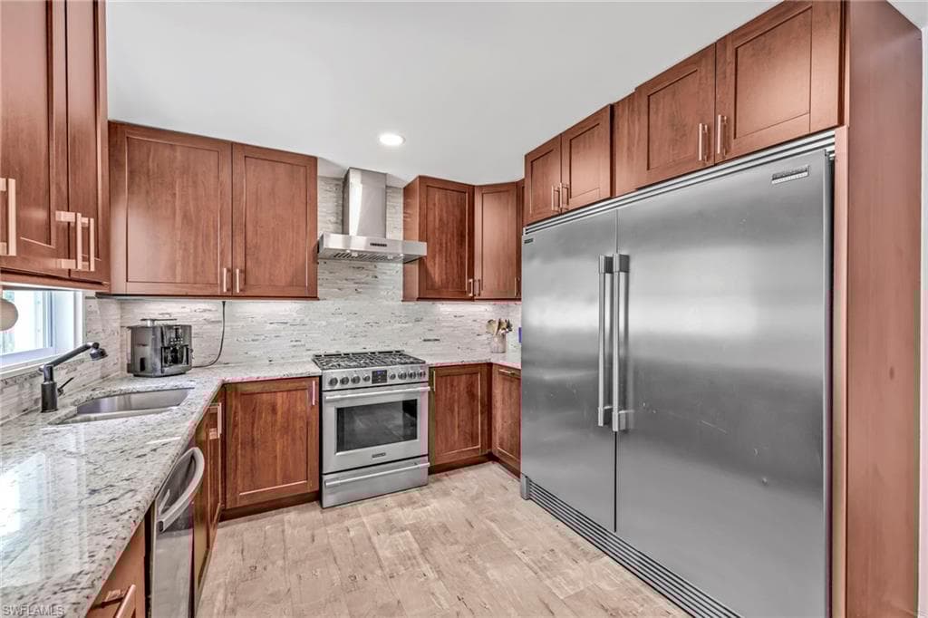 3231 13th Ave SW, Naples, FL 34117-14