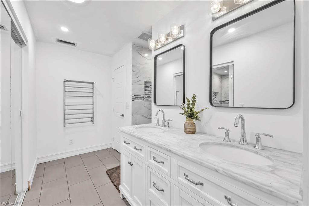3231 13th Ave SW, Naples, FL 34117-21