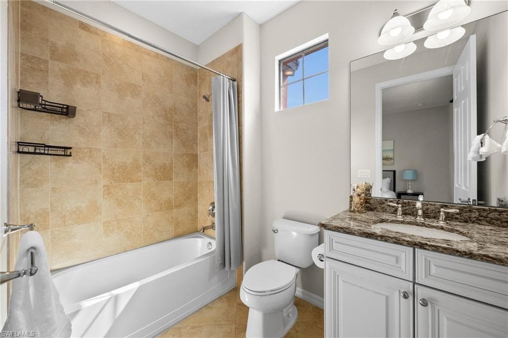 9025 Alturas St 3102, Naples, FL 34113-22