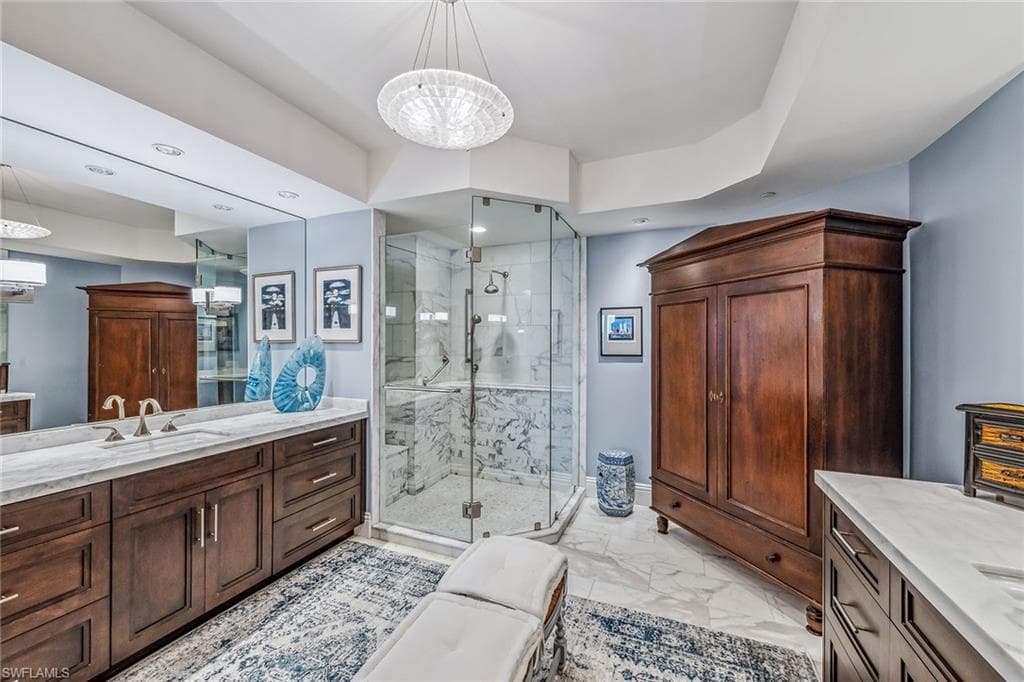 8787 Bay Colony Dr Ph 2004, Naples, FL 34108-21